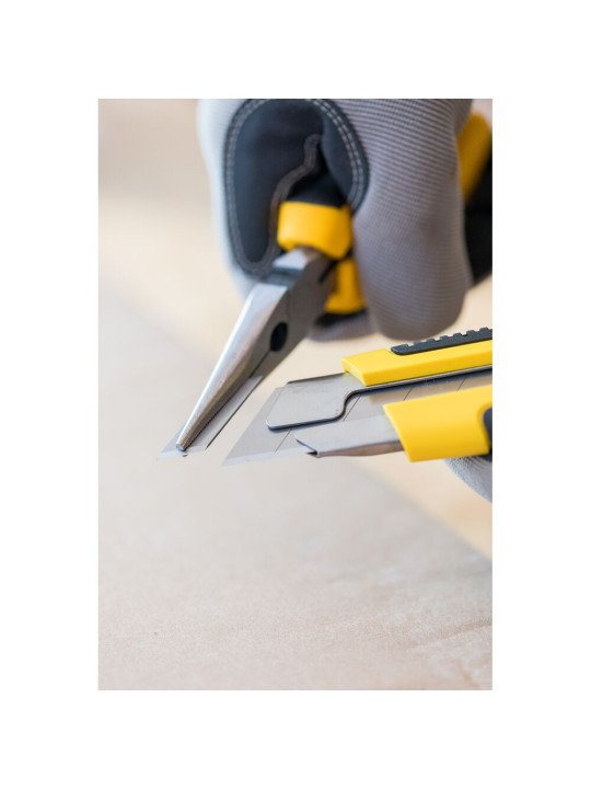 Peilis 25mm Stanley