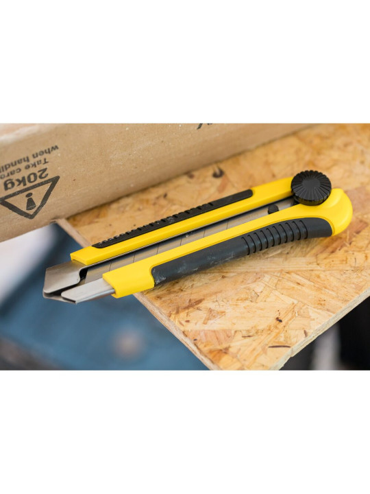 Peilis 25mm Stanley 1-10-425