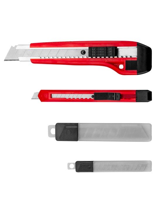 Knife and blades set