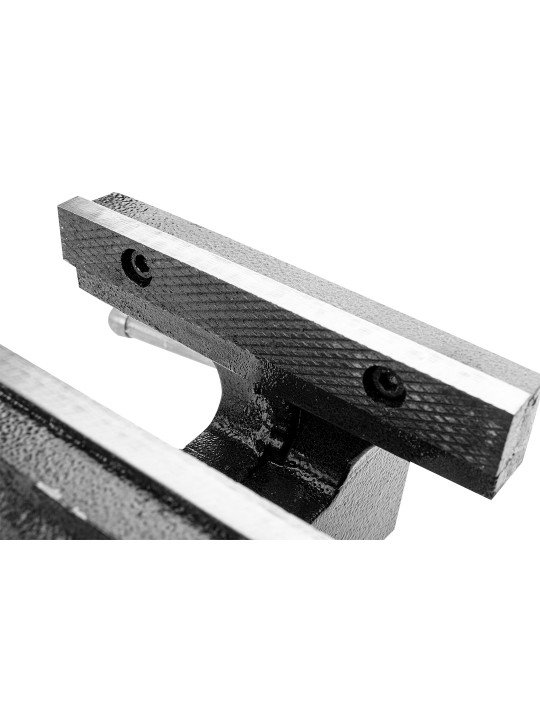 Spaustai preciziniai 150mm