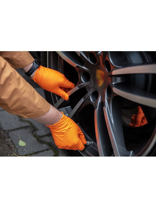 Perforuotos nitrilo pirštinės, oranžinės, 50 vienetų, M-L-XL dydis