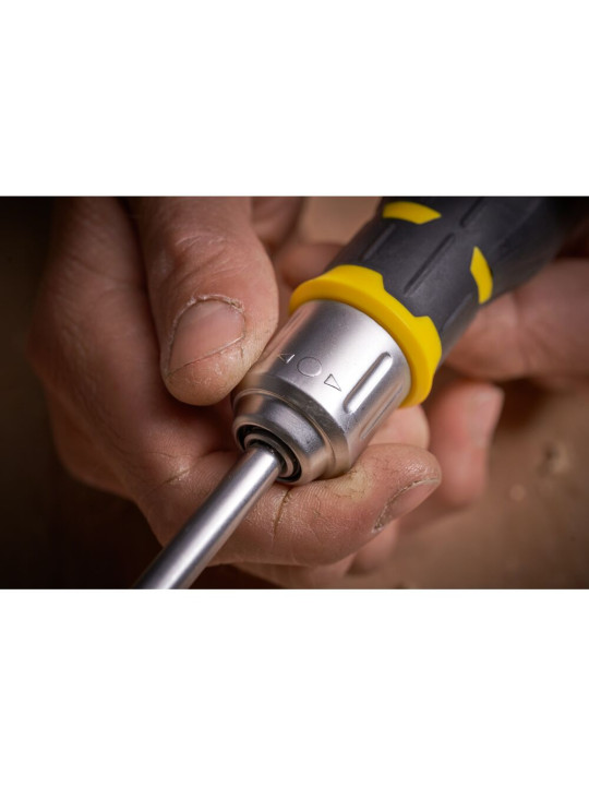 Atsuktuvas kalamas su antgaliais 12vnt Stanley FATMAX FMHT0-62690