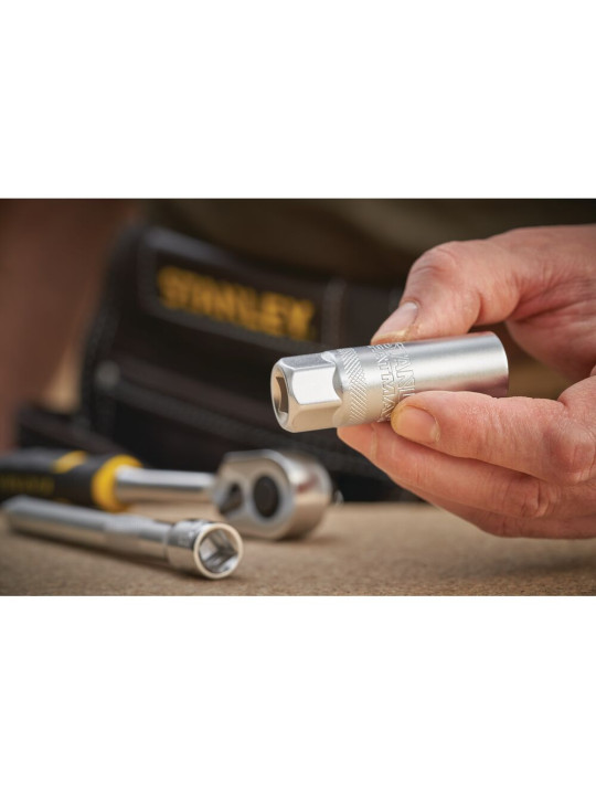 3/8 Galvutė žvakėms 21 mm Stanley FATMAX FmmT17226-0