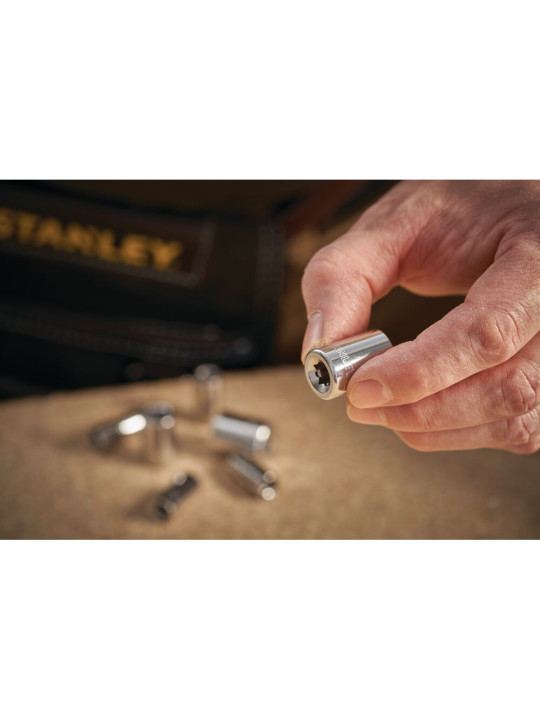 1/4 Šešiakampė galvutė 9 mm Stanley STMT86106-0